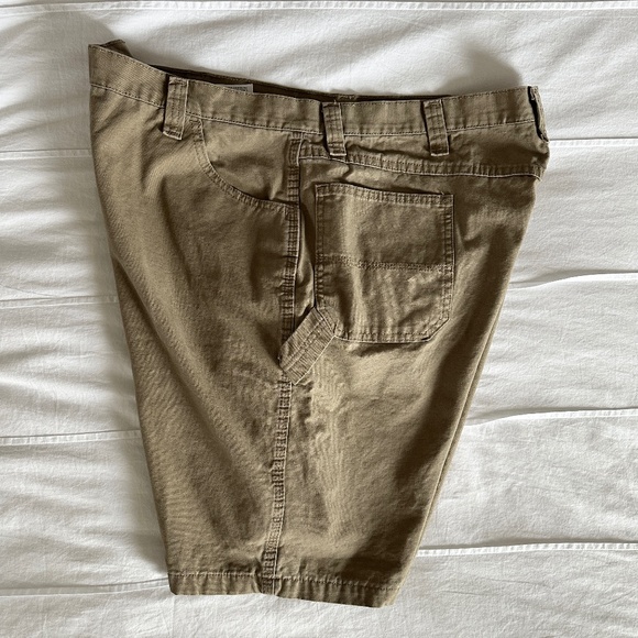 NWOT Wrangler Carpenter Shorts Mens 42 Tan - Picture 3 of 6